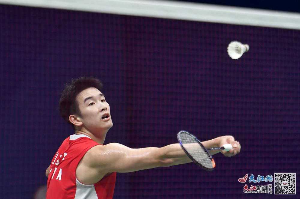 让他们在比 让他们在比