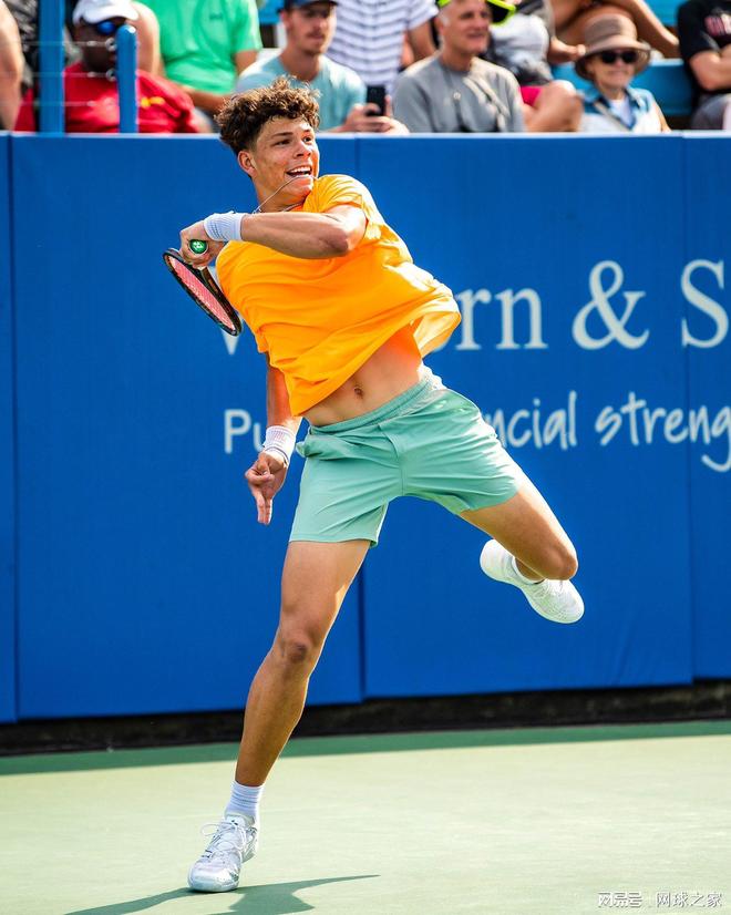 个让众多球 个让众多球