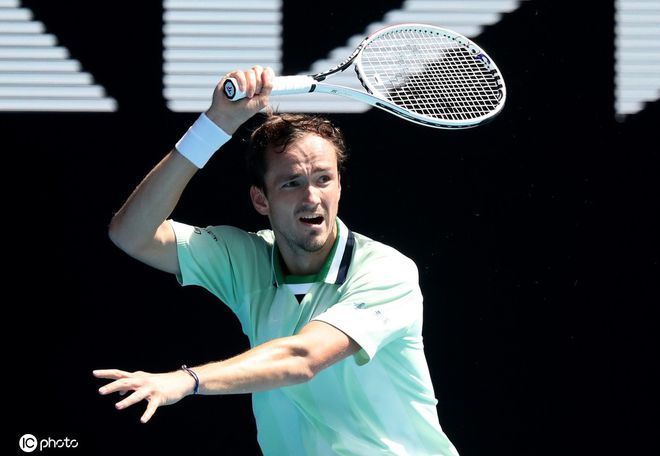 猛劲用在方 猛劲用在方