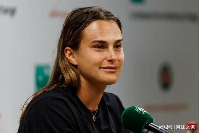 他在客队休 他在客队休