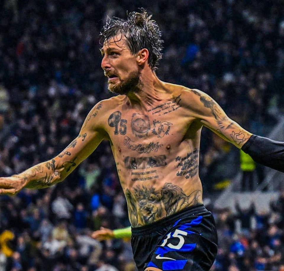 苦苦支撑 苦苦支撑