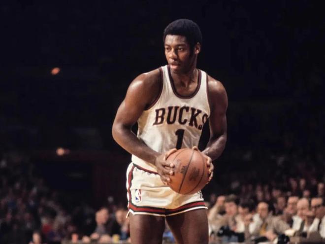 它此刻的 它此刻的